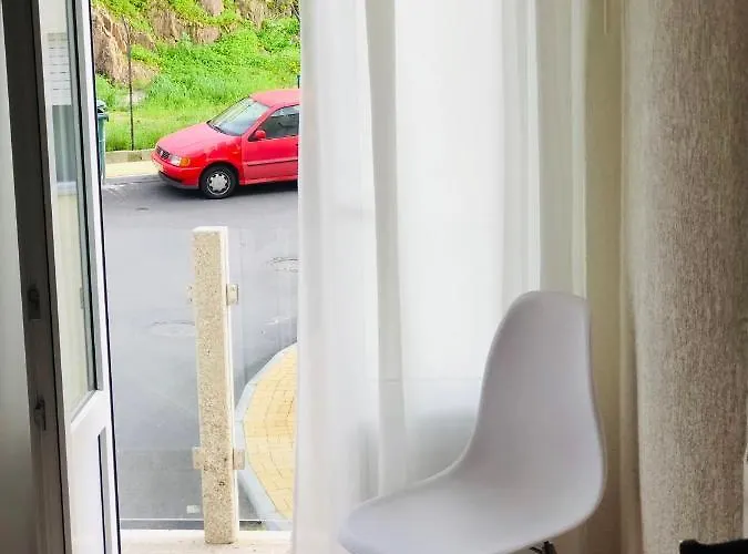 Casa Nunes 2 アパート ピニョン